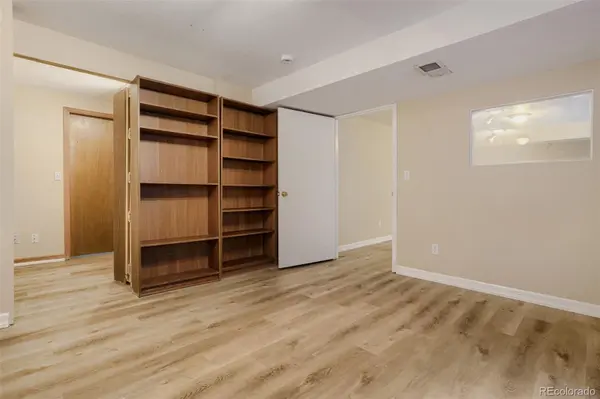 16270 E Belleview PL, Centennial, CO 80015