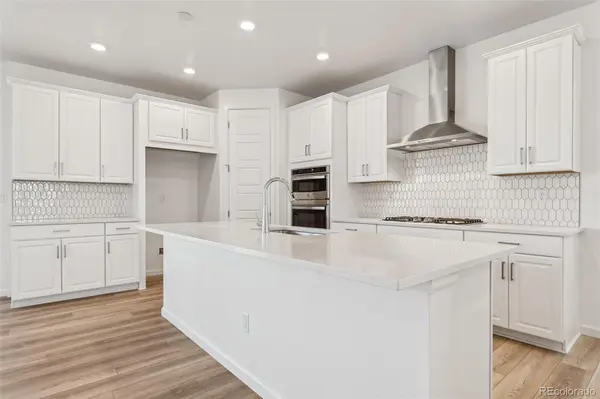 16537 W 92nd PL, Arvada, CO 80007