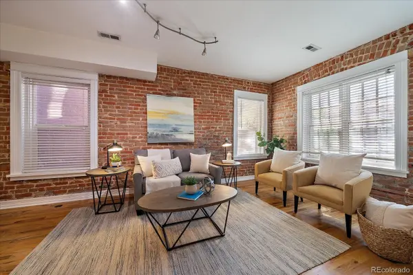 1576 N Franklin ST, Denver, CO 80218