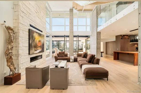 121 S Dexter ST, Denver, CO 80246