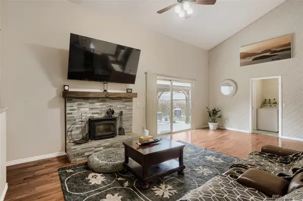 8901 W Radcliffe PL, Littleton, CO 80123