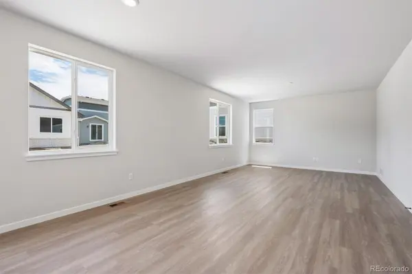 5784 N Indigo Rose ST, Aurora, CO 80019
