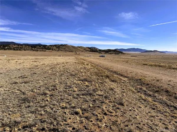 1561 Hinsdale RD, Hartsel, CO 80449