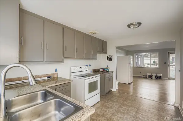 6700 W 37th PL, Wheat Ridge, CO 80033