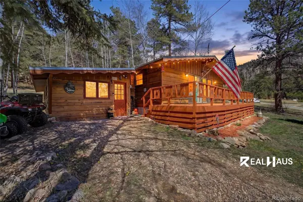 177 Cedar DR, Lyons, CO 80540