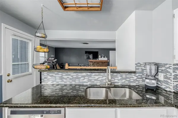 2744 S Pitkin ST, Aurora, CO 80013