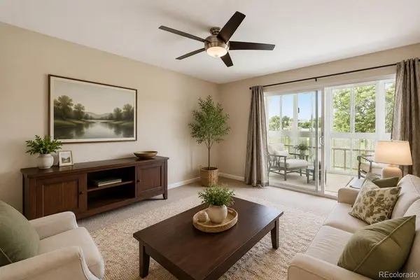 725 S Clinton ST #13B, Denver, CO 80247