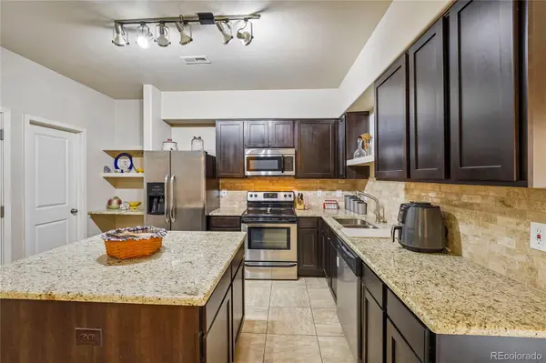 3611 S Perth CIR #102, Aurora, CO 80013