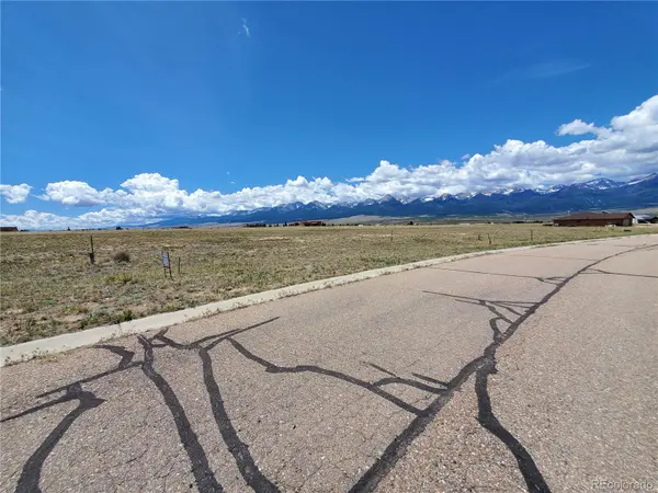 70 Mineral RD, Westcliffe, CO 81252