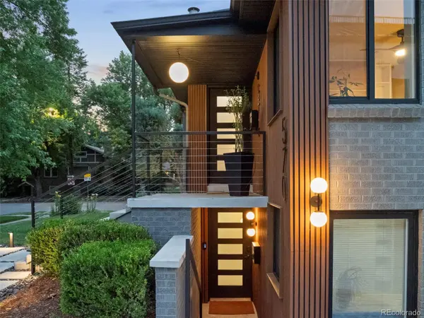 570 Steele ST, Denver, CO 80206