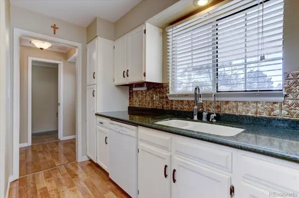 9956 W Progress PL, Littleton, CO 80123