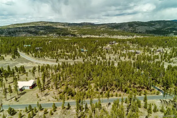 320 Mountain Peak RD, Tabernash, CO 80478
