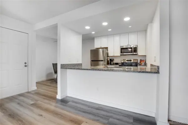 10890 W Evans AVE #2A, Lakewood, CO 80227