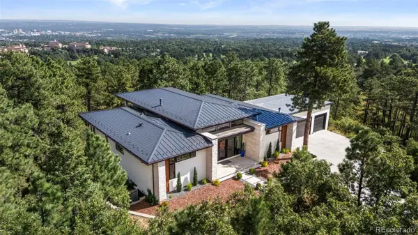 17 Midland RD, Colorado Springs, CO 80906