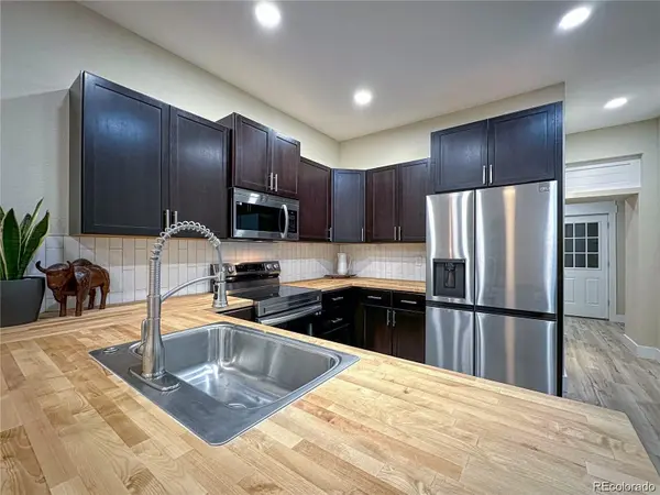 235 W 3rd ST #B, Salida, CO 81201