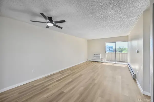 4110 Hale Pkwy #5F, Denver, CO 80220