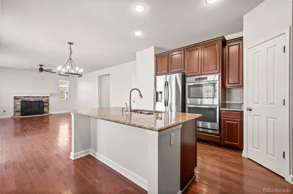 1375 Morningview LN, Castle Rock, CO 80109