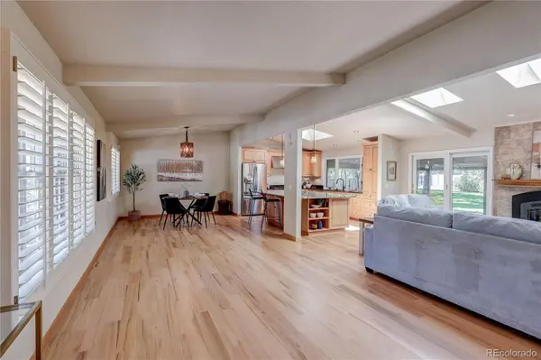 811 S Newcombe WAY, Lakewood, CO 80226