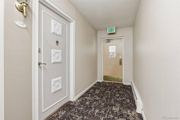 710 S Clinton ST #2B, Denver, CO 80247