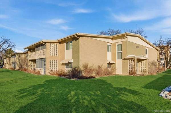710 S Clinton ST #2B, Denver, CO 80247