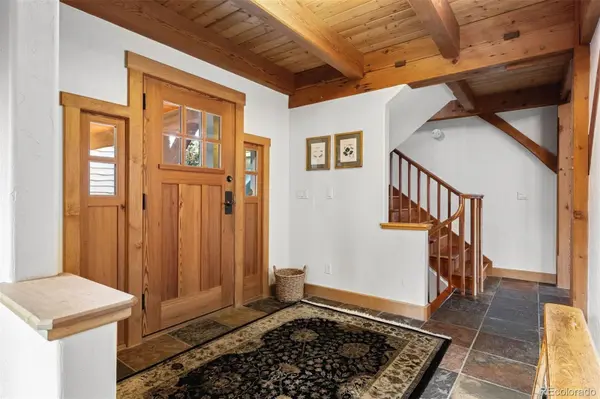 80 Elk Crossing LN, Evergreen, CO 80439