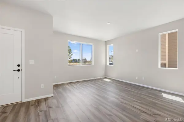 5321 N Elk ST, Aurora, CO 80019