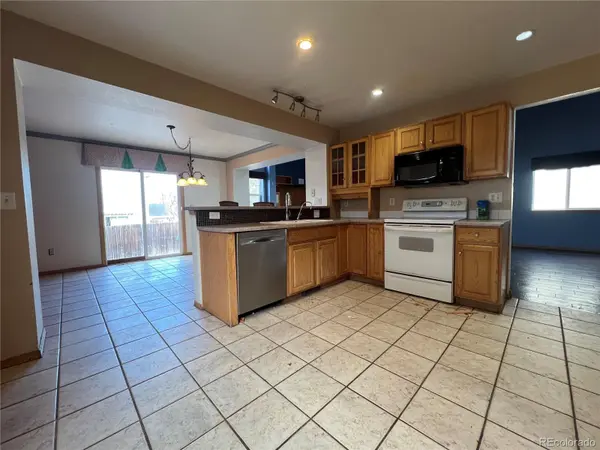 6805 Quincy AVE, Firestone, CO 80504