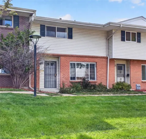 9138 E Mansfield AVE #438, Denver, CO 80237