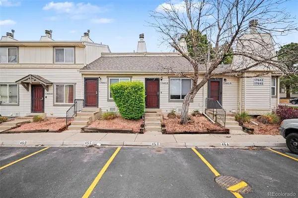 17643 E Loyola DR #B, Aurora, CO 80013