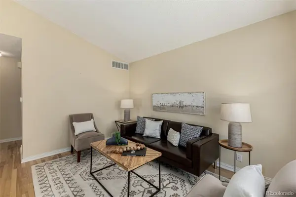 3571 S Kittredge ST #E, Aurora, CO 80013