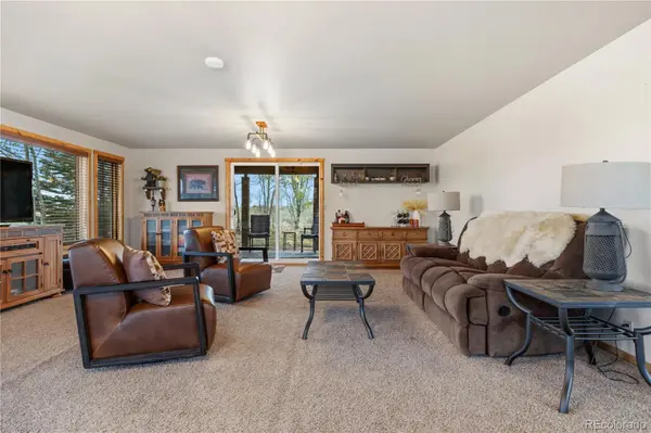 275 Vulture LN, Jefferson, CO 80456
