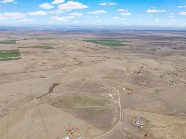 69334 E Briarwood PL, Byers, CO 80103