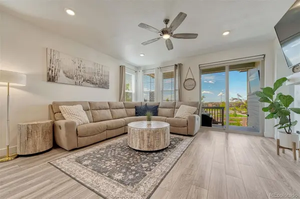 7843 Plateau Creek LN, Littleton, CO 80125