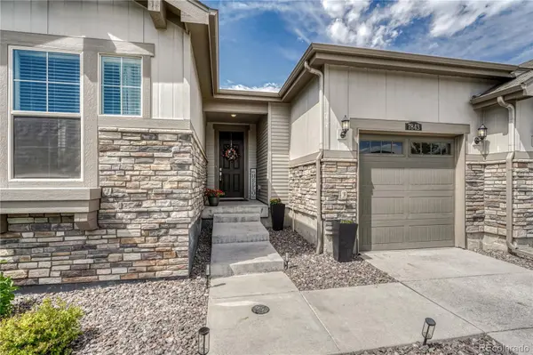 7843 Plateau Creek LN, Littleton, CO 80125