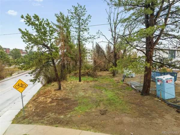 390 W Lehow AVE, Littleton, CO 80120