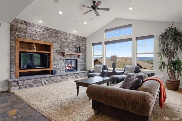 4366 Chateau Ridge LN, Castle Rock, CO 80108