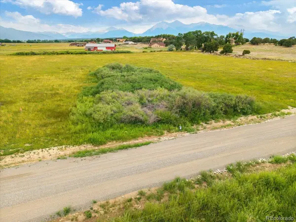 8353 Freedom CIR, Salida, CO 81201