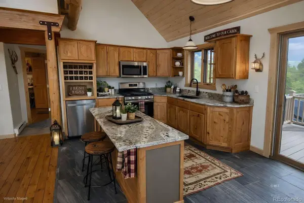 595 Dead Mule LN, Westcliffe, CO 81252
