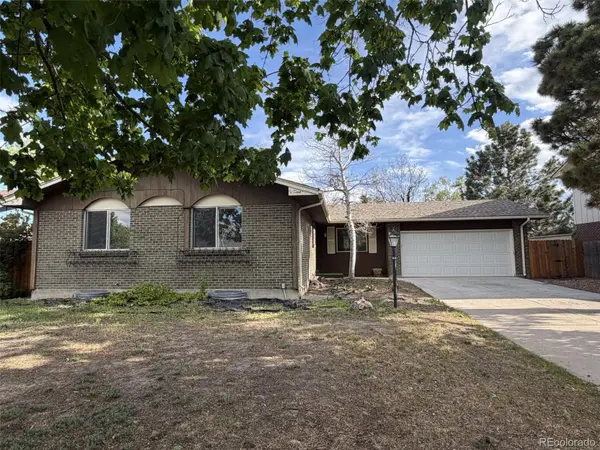 12076 E Montana PL, Aurora, CO 80012