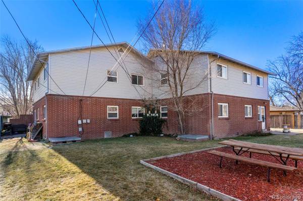 8967 W 54th PL, Arvada, CO 80002