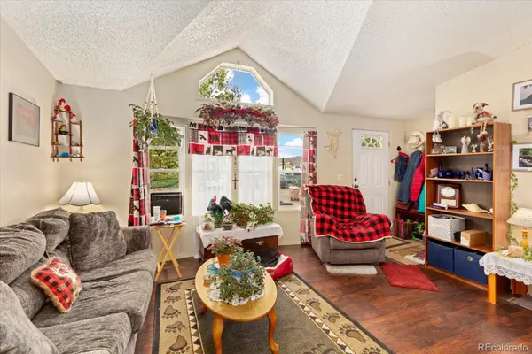 102 & 104 Palmer AVE, Poncha Springs, CO 81242