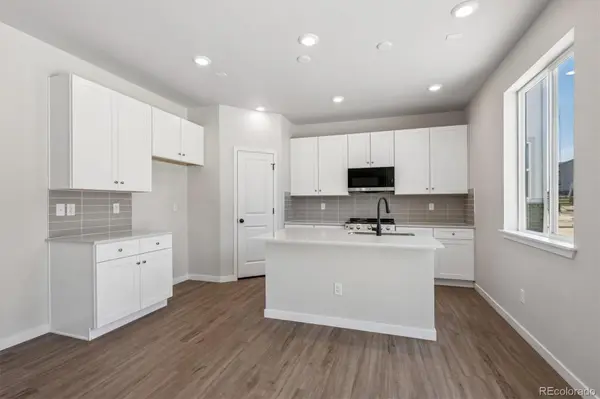 3323 N Irvington ST, Aurora, CO 80019