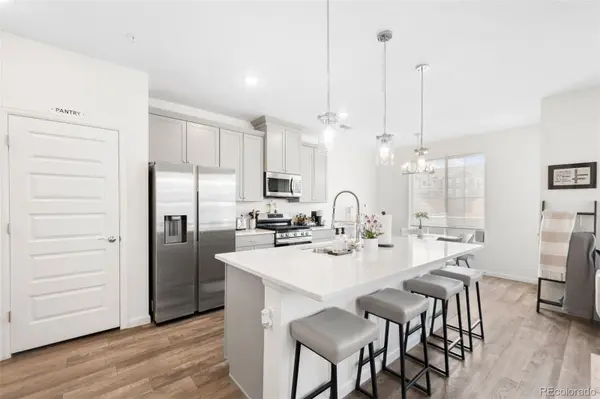 23728 E Ida DR #B, Aurora, CO 80016