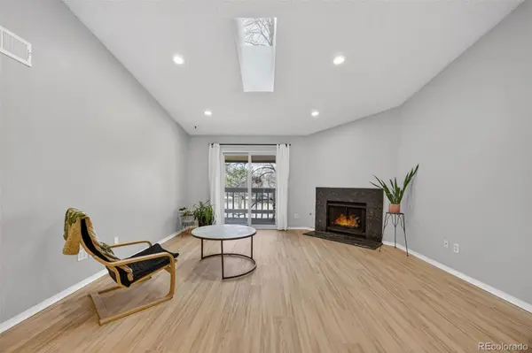 8225 Fairmount DR #203, Denver, CO 80247