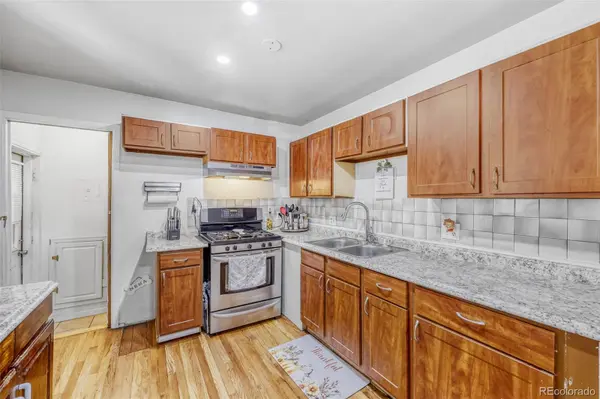 7391 Bronco RD, Denver, CO 80221