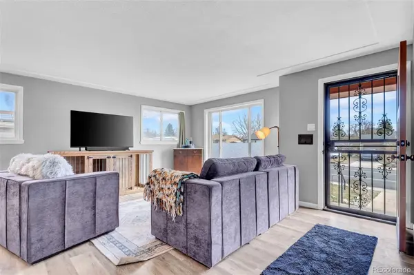 6115 Garrison ST, Arvada, CO 80004