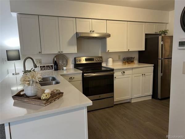 922 S Dearborn WAY #5, Aurora, CO 80012