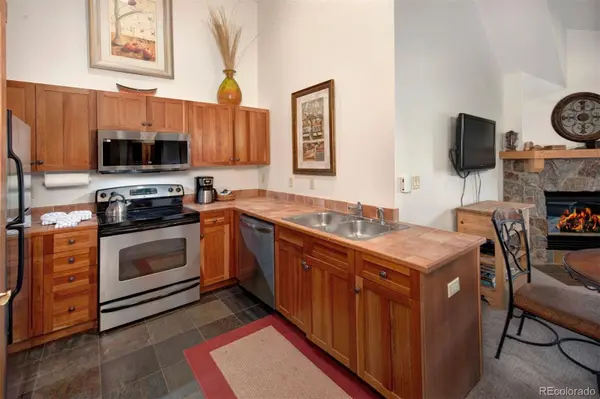 20 Hunki Dori CT #2312, Dillon, CO 80435