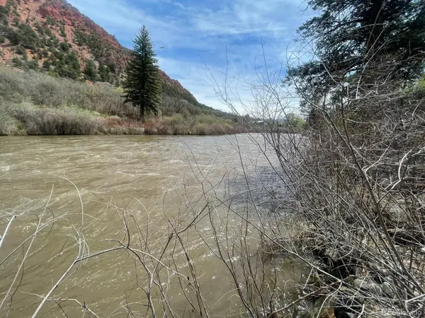 29 Spirit Mtn DR, Carbondale, CO 81623