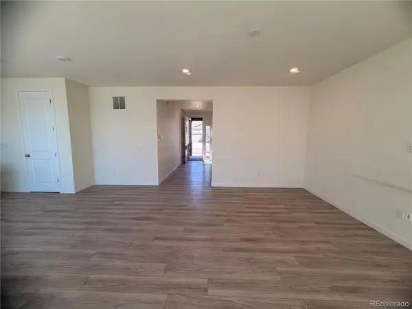 9401 Salida ST, Commerce City, CO 80022